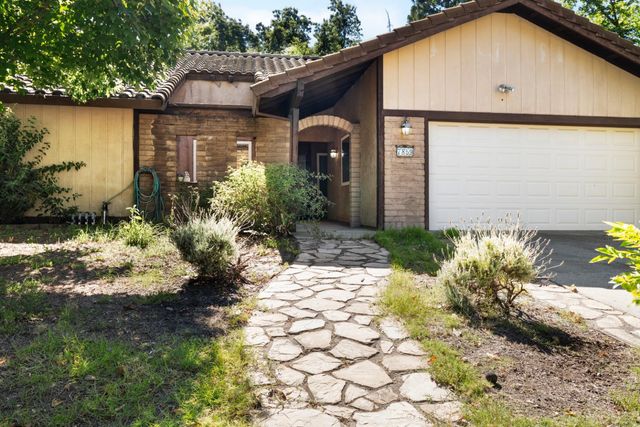 7859 Casa Bella Way, Citrus Heights, CA 95610