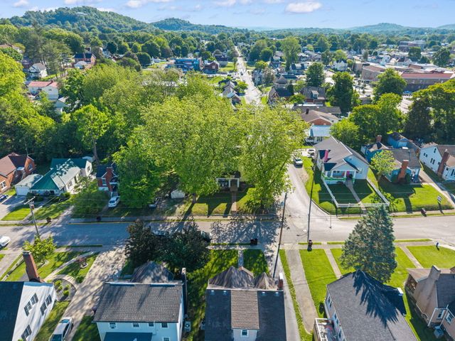 124 N Richardson Drive, Somerset, KY 42501
