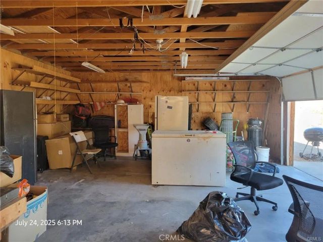 27177 Cahuilla Road, Apple Valley, CA 92307