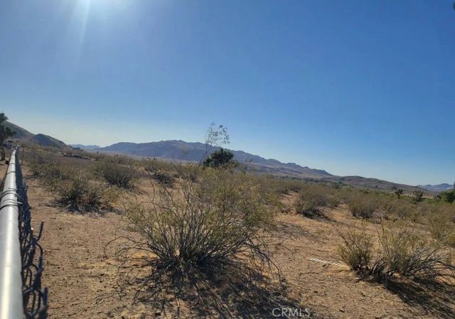 27177 Cahuilla Road, Apple Valley, CA 92307