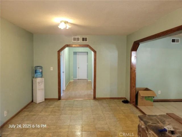 27177 Cahuilla Road, Apple Valley, CA 92307