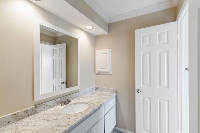 5127 Heathfield Court, Houston, TX 77084