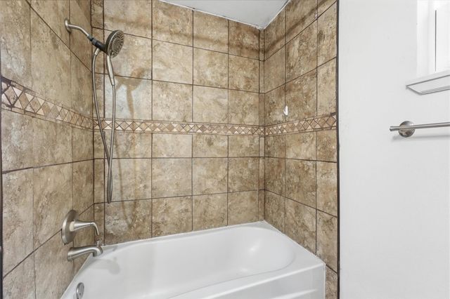 9819 Forest Hollow Drive, Baytown, TX 77521