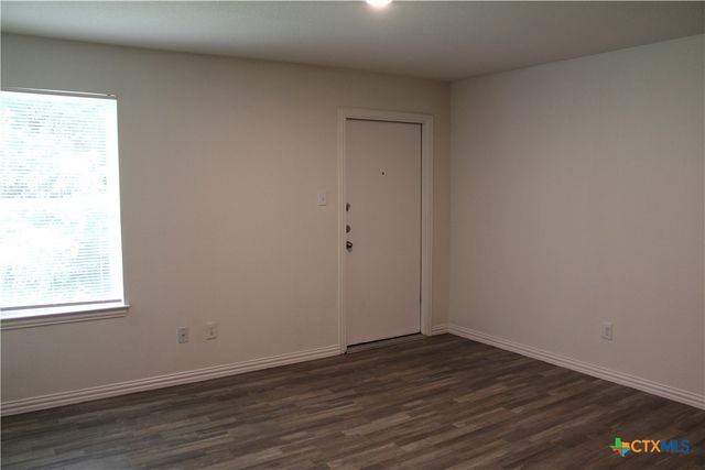 405 N 10th Street, Temple, TX 76501