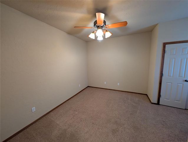 917 SW 37th Street, Moore, OK 73160