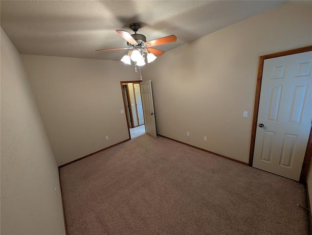 917 SW 37th Street, Moore, OK 73160
