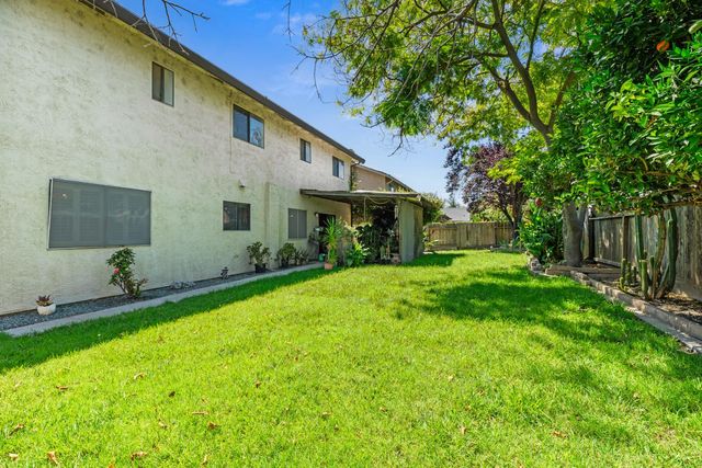 9843 Spindrift Way, Stockton, CA 95209