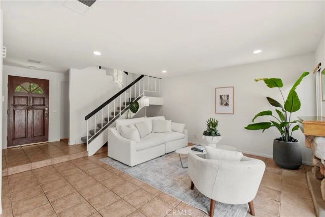 13 Sunflower, Irvine, CA 92604