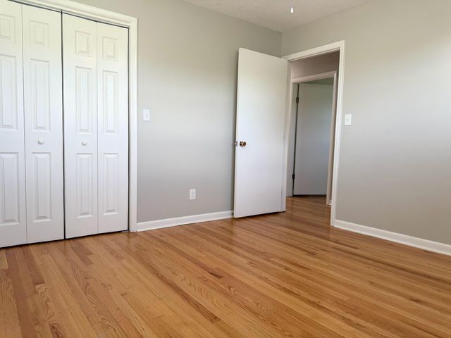 15 Holiday Lane, Chattanooga, TN 37415