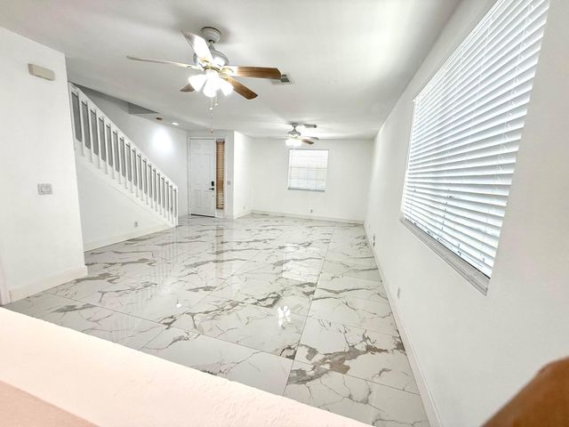 1418 W Wickham Circle C, Delray Beach, FL 33445