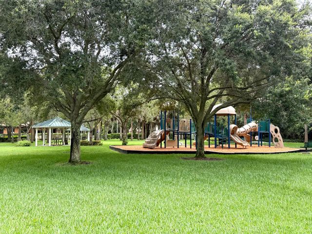1418 W Wickham Circle C, Delray Beach, FL 33445