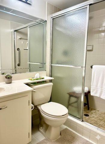 111 S Hollybrook Drive 107, Pembroke Pines, FL 33025