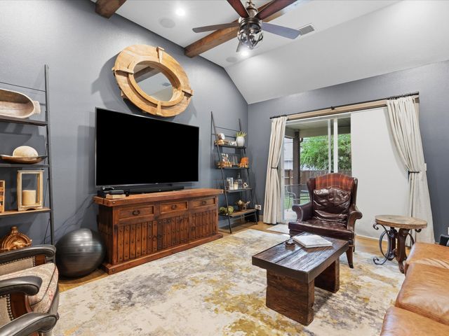 2965 Eric Lane, Farmers Branch, TX 75234