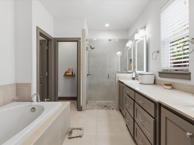 2965 Eric Lane, Farmers Branch, TX 75234