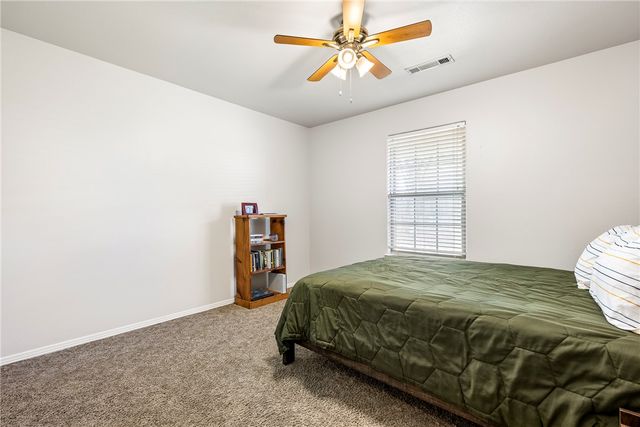 20600 Lakeshore Drive, Springdale, AR 72764