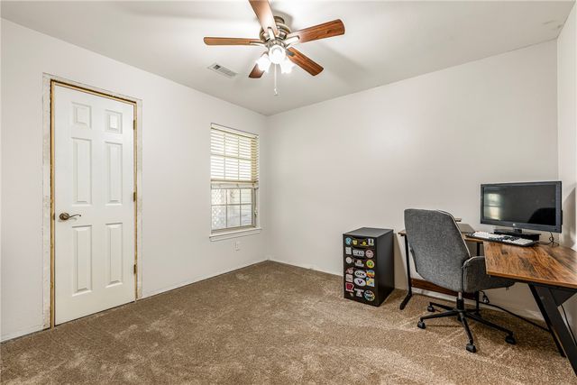 20600 Lakeshore Drive, Springdale, AR 72764