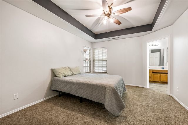 20600 Lakeshore Drive, Springdale, AR 72764