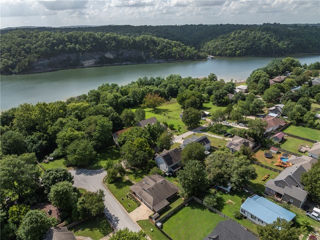 20600 Lakeshore Drive, Springdale, AR 72764