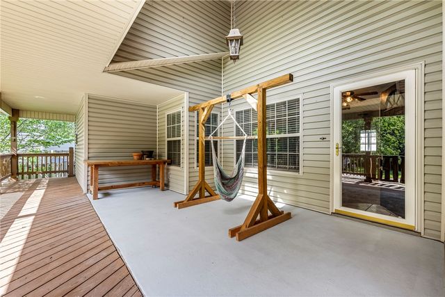 20600 Lakeshore Drive, Springdale, AR 72764
