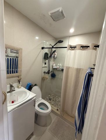5591 W 2nd Ave 3, Hialeah, FL 33012