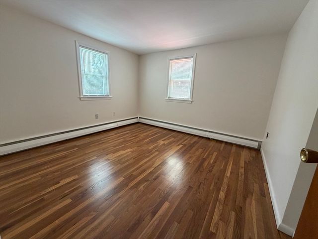 36 Carroll Rd, Woburn, MA 01801
