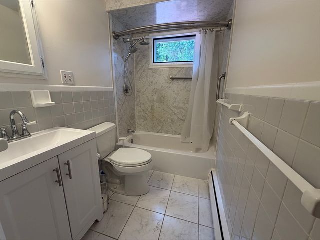 36 Carroll Rd, Woburn, MA 01801