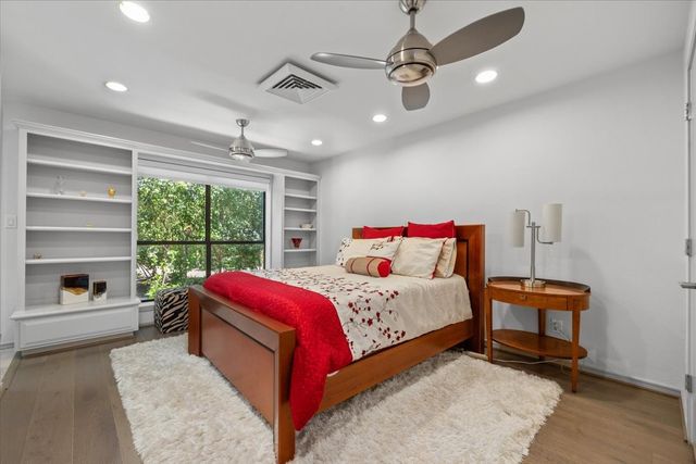 4308 Briarhaven Road, Fort Worth, TX 76109