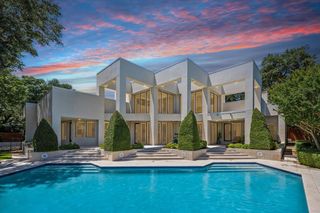 4308 Briarhaven Road, Fort Worth, TX 76109