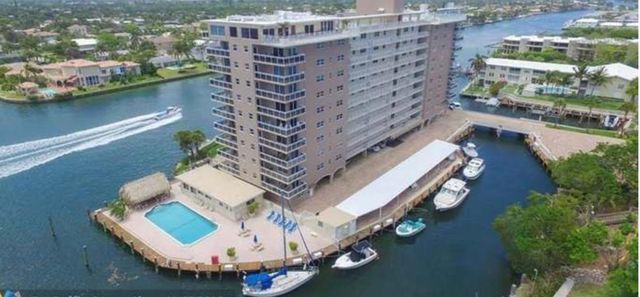 1160 Hillsboro Mile 305, Hillsboro Beach, FL 33062