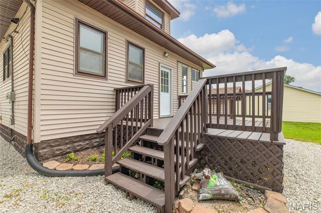 640 E Ferguson Avenue, Wood River, IL 62095