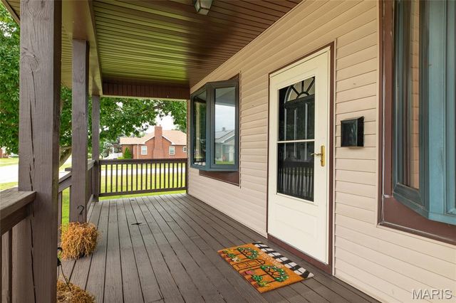 640 E Ferguson Avenue, Wood River, IL 62095