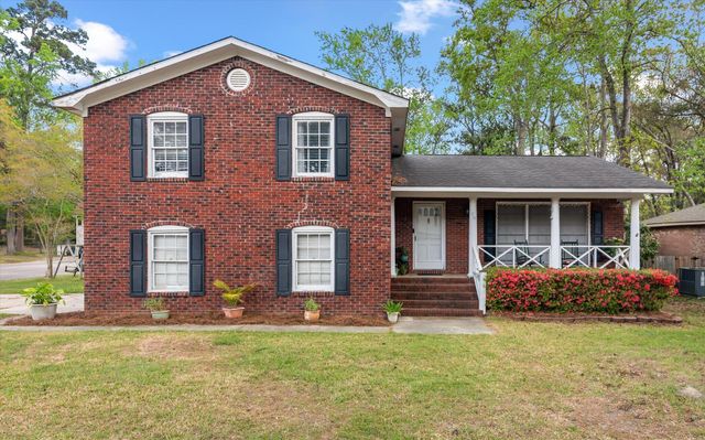 20 Lombardi Lane, Hanahan, SC 29410