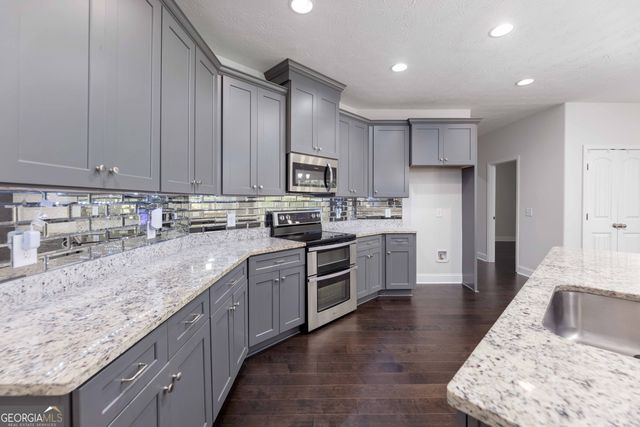 8204 Kendall Creek Court, Upatoi, GA 31829