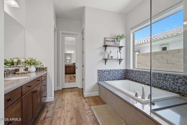 22333 E MAYA Road, Queen Creek, AZ 85142