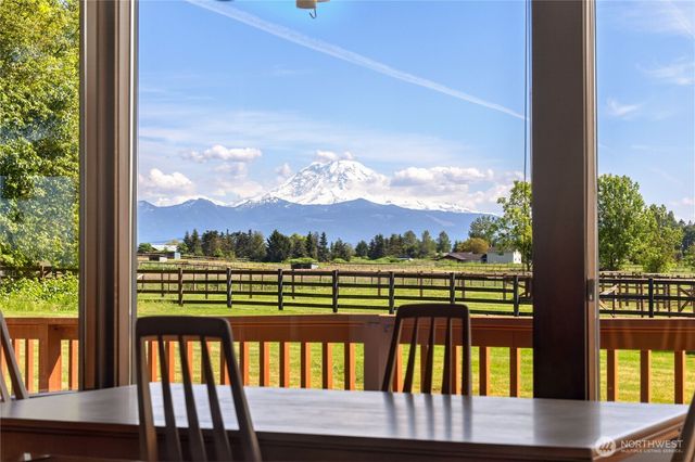 42530 188th Avenue SE, Enumclaw, WA 98022