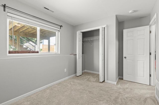 49 Wyoming Street W, Saint Paul, MN 55107