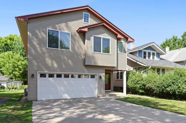 49 Wyoming Street W, Saint Paul, MN 55107