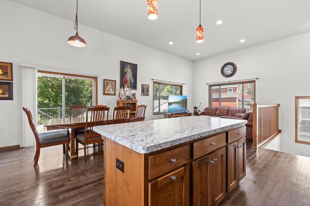 49 Wyoming Street W, Saint Paul, MN 55107