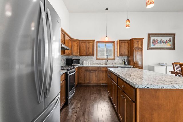 49 Wyoming Street W, Saint Paul, MN 55107