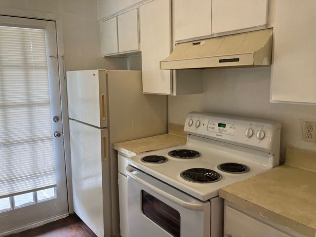 12888 Montfort Drive 207, Dallas, TX 75230