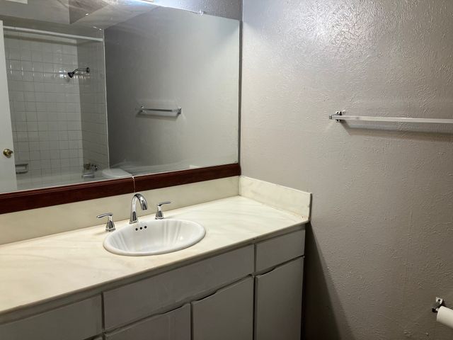 12888 Montfort Drive 207, Dallas, TX 75230