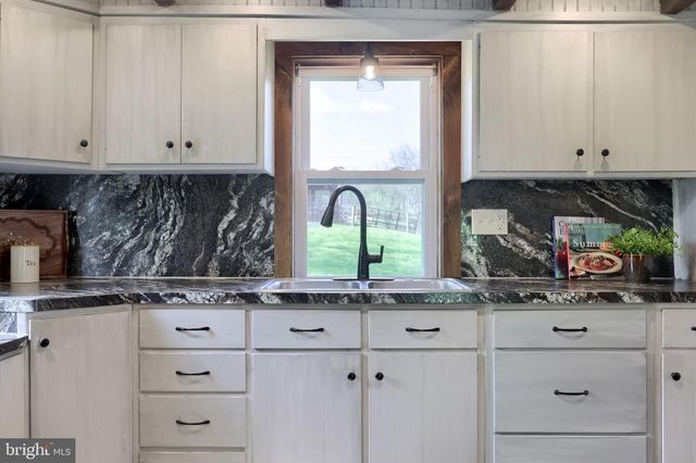 1109 SUSQUEHANNOCK DR, Holtwood, PA 17532