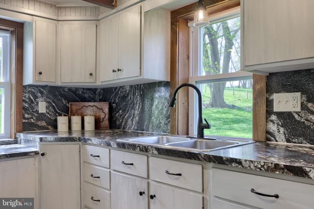 1109 SUSQUEHANNOCK DR, Holtwood, PA 17532