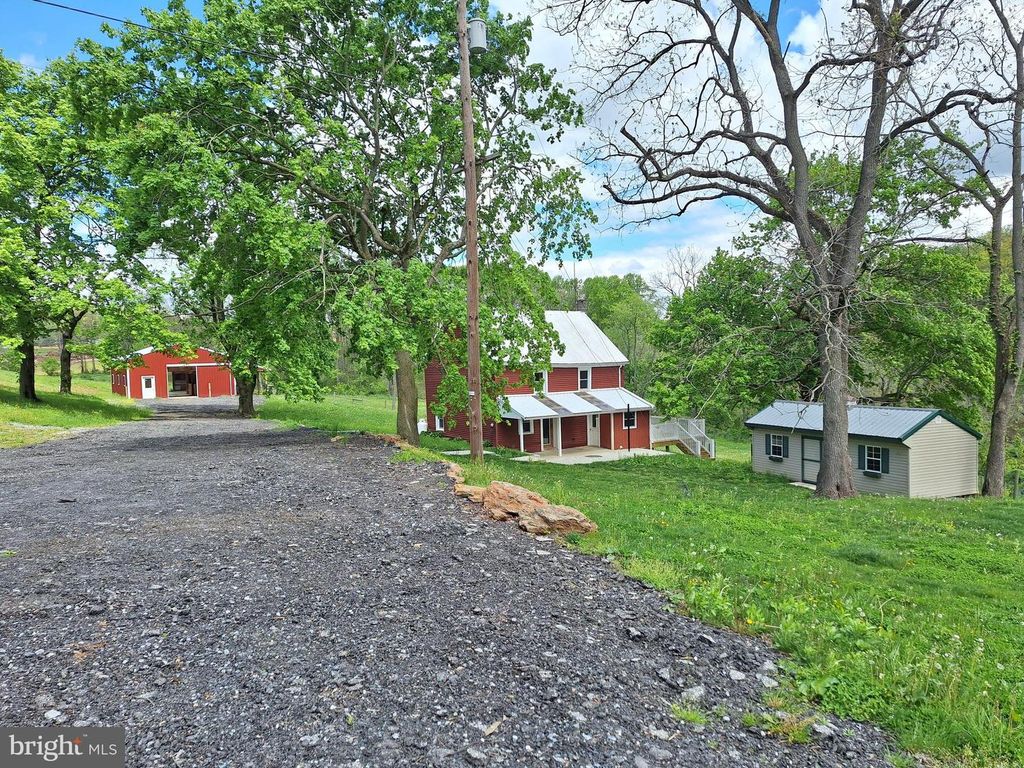 1109 SUSQUEHANNOCK DR, Holtwood, PA 17532