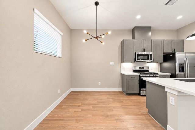 1205 W Tidwell Road, Houston, TX 77091