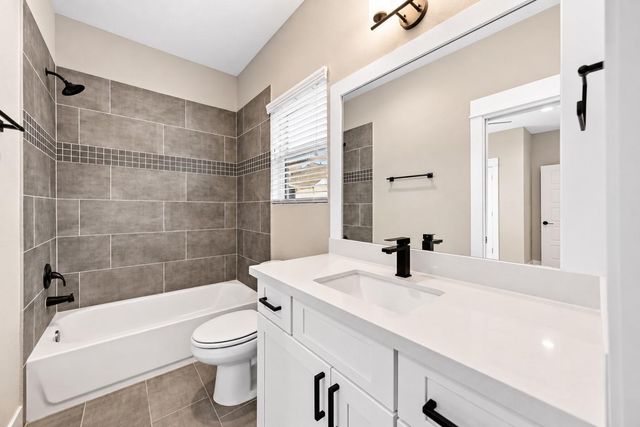 1205 W Tidwell Road, Houston, TX 77091