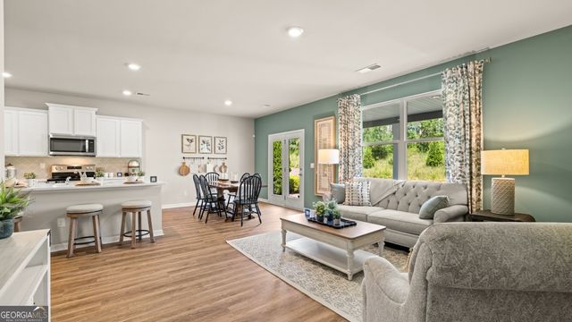585 Great Salt Lane, Hoschton, GA 30548