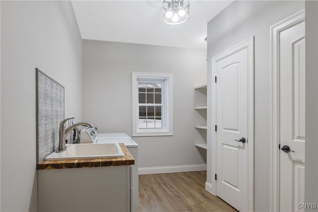 8230 Emerick Road, Lysander, NY 13027