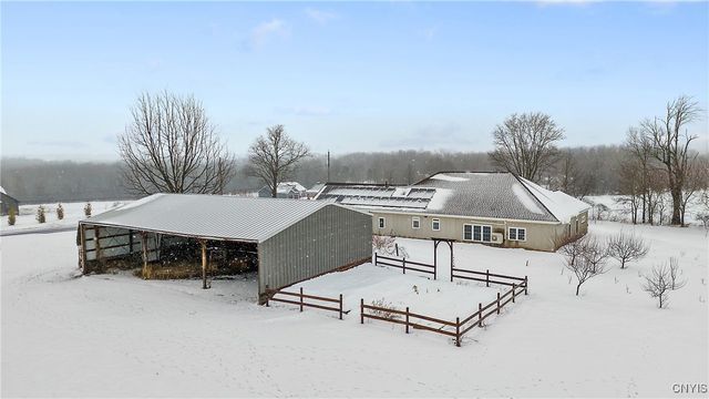8230 Emerick Road, Lysander, NY 13027