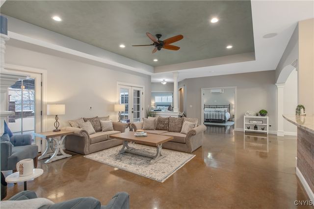 8230 Emerick Road, Lysander, NY 13027